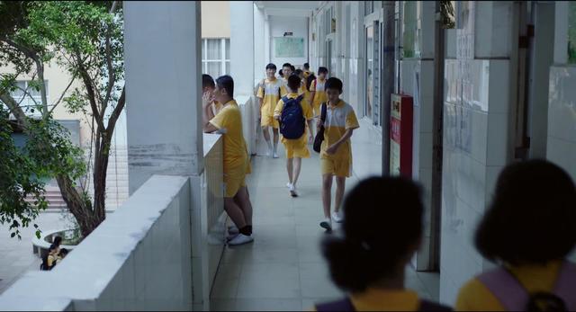 导演骗了我们，《隐秘的角落》童话结局的背后，真相有点残忍