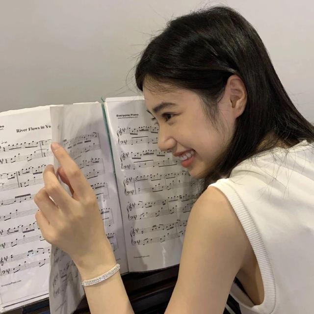 【可愛女生頭像】女生頭像 點贊變好看魔方甜點壁紙