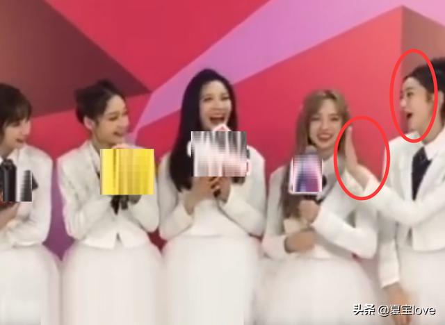 硬糖少女成团采访：赵粤遇刁钻问题求助希林，而她拒绝被C位夸