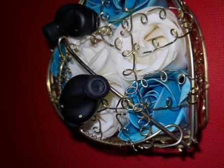 全无线也可以听到7.1声道- iWALK战神真无线游戏蓝牙耳机评测