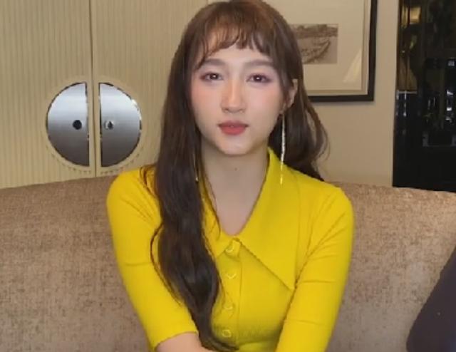 关晓彤剪空气刘海，原镜头下暴露脸部“缺陷”，还不如不剪