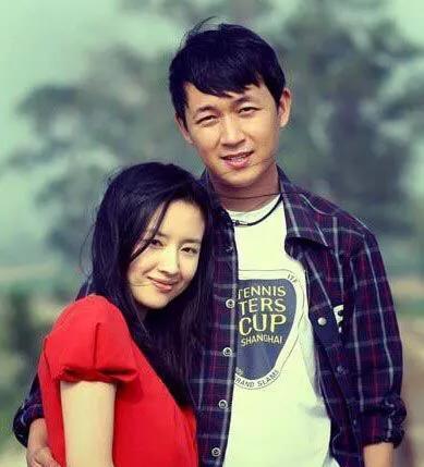 因出轨被骂“欲女”如今片约不断，是什么撑起了声名狼藉的董洁？