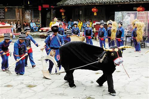 从湖南永顺县的土司文化中去探寻中国历史的偏远痕迹和变迁逻辑