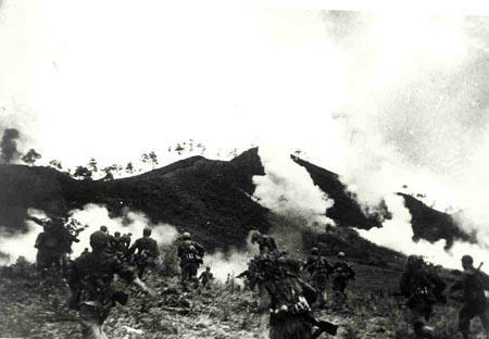 ����Ԯ�����һս��־Ը���ߵд�7.8���ˣ��������Ͻ�ͣս