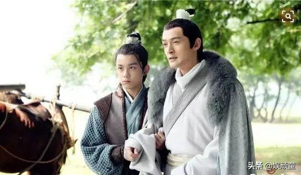 恭喜吴磊，获封“夫妻档最亮电灯泡”