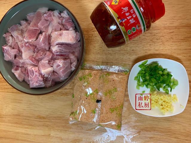 排骨这样做太香了，软糯可口，汤汁还可以拌饭吃，一点也不浪费