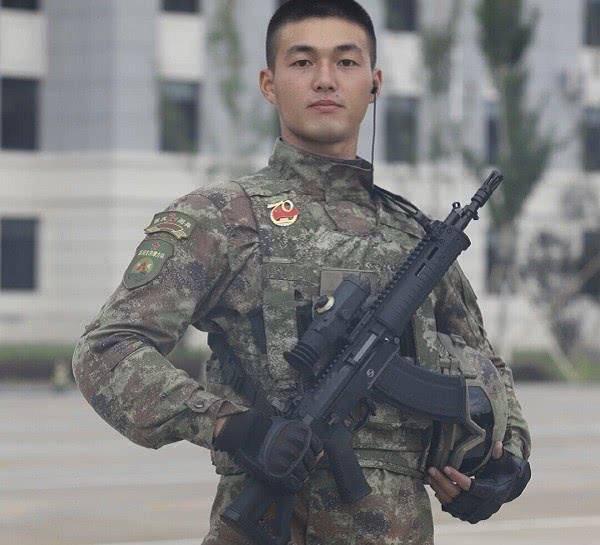 轻武器也要超越美军，国产新一代步枪配透明弹