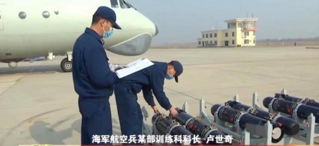 神秘空潜导弹高调亮相，制导系统领先世界，就