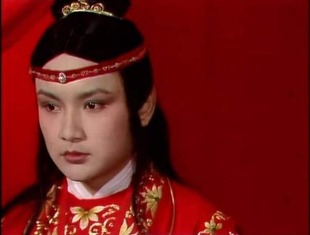 曹雪芹跌下神坛，谁才是中国四大名著《红楼梦》的作者？