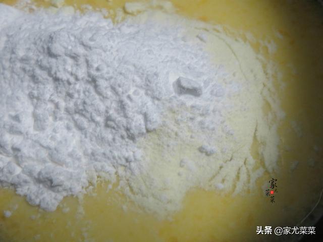 面粉不要再烙饼了，教懒人做法，我家一周吃五次，上桌1个都不剩