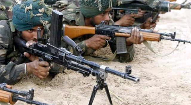 打肿脸充胖子的印度为什么舍得花巨资买武器，