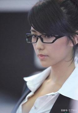 那些因为ChinaJoy而名噪一时的showgirl们，现在怎么样了？(四)