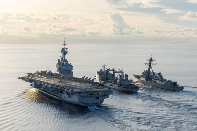 003航母未必要用核动力，燃气轮机不香吗？4组可