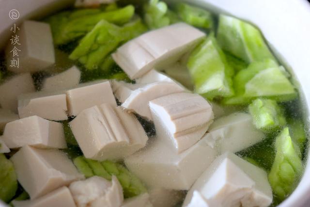 天热，多给家人做锅汤，此汤5元一锅，滋补去暑热，夏天喝正合适