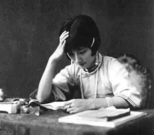 陆小曼的三个男人:给了她不同的人生体验，最后