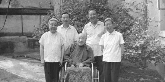 我国第一位提出计划生育的人，自己却娶一妻一