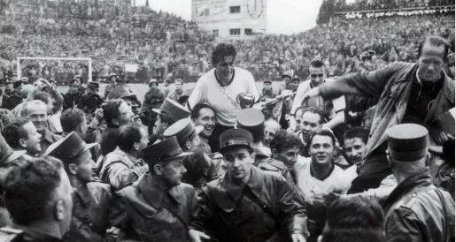 伯尔尼奇迹66周年，回顾世界杯历史上的经典逆转战