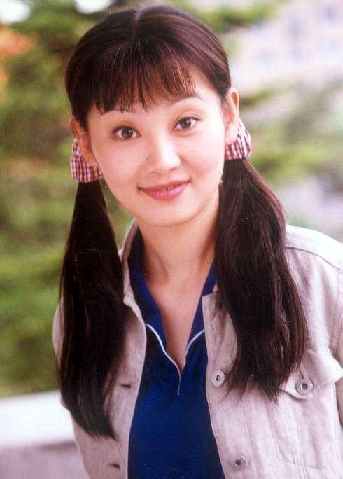 30年前被王志文赶出家门，做7年地下情人，现在的徐帆却终生未孕