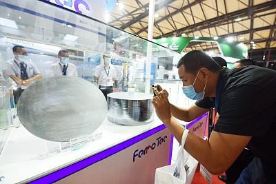 评论 | 振兴我国半导体行业，人才与科研投入是关键