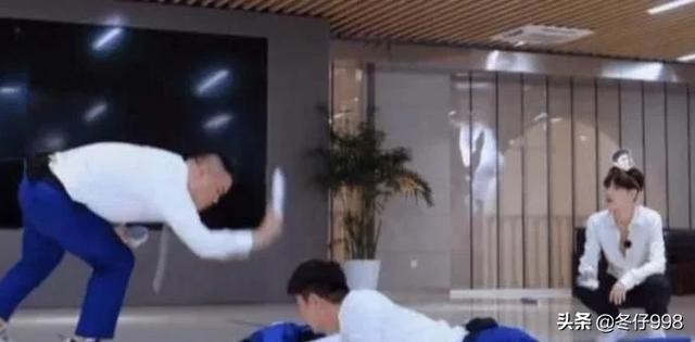 让贾乃亮下不来台，戏耍郭京飞，甚至薇娅对他发火，败光了人缘了