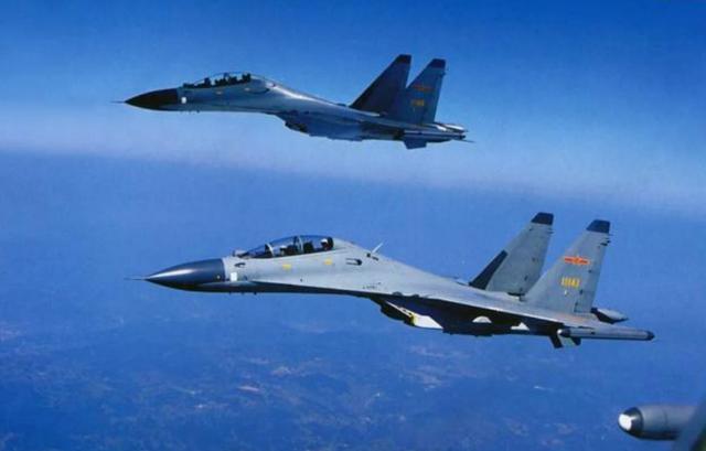 都有五代机了，为什么还要生产歼16？专家：有些事歼20做不到