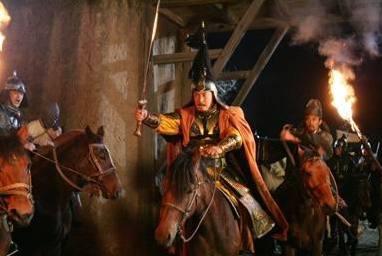 历史上被低估的战神，一人灭了三个国，此人就