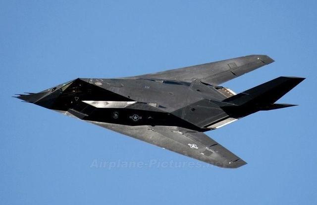 五一放假看见这则新闻吓一跳！如此轻视F35，是