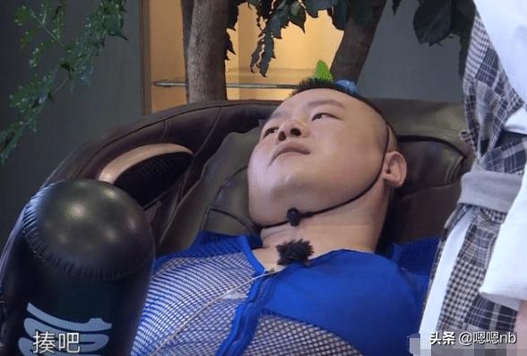《极限挑战》众人戏耍岳云鹏，翻脸尴尬离场，