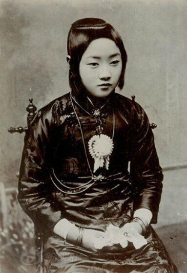 和梅兰芳齐名的名伶，2位总统被她倾倒，拒为日军表演后葬八宝山