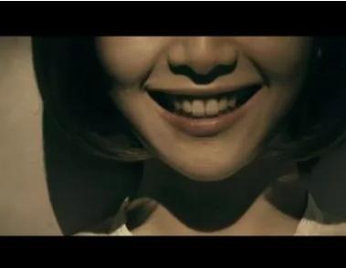 日本惊悚短片《态度娃娃》，你有勇气打碎自己