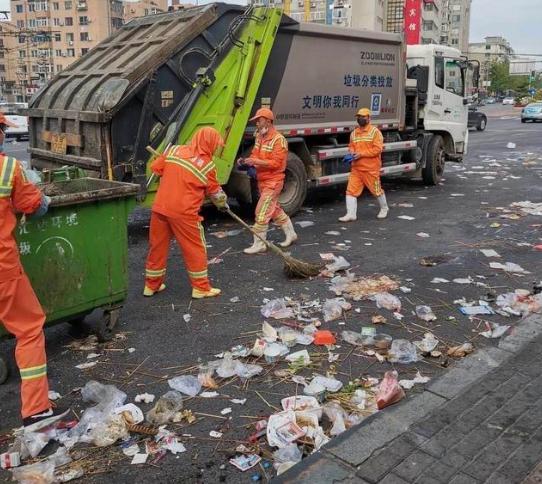 胡歌消失三个月后，发了条微博，令人唏嘘：他