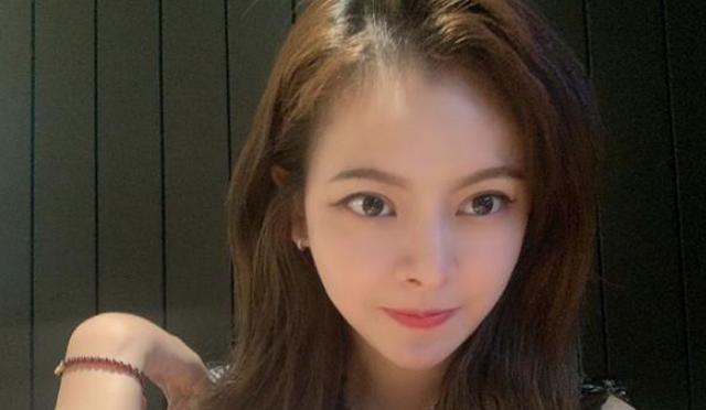 被周星驰发掘的4位女童星，前三位不温不火，唯独杨幂成大明星