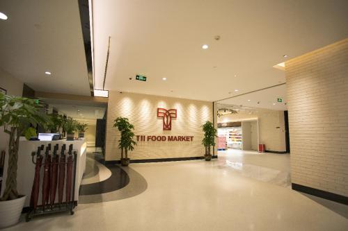 我国将推进农产品线上线下展销；休闲农业面临