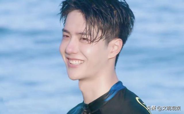 王一博踢馆《夏日冲浪店》，首次挑战便成功，