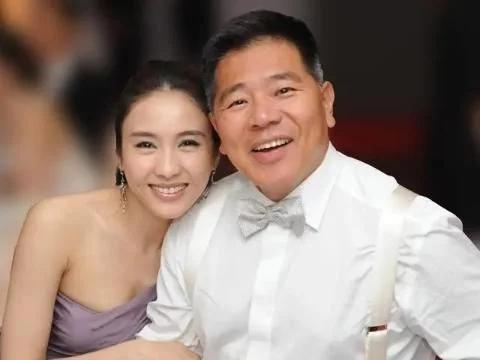 弟弟车祸后，黎姿宣布退圈并嫁给了“跛豪”马