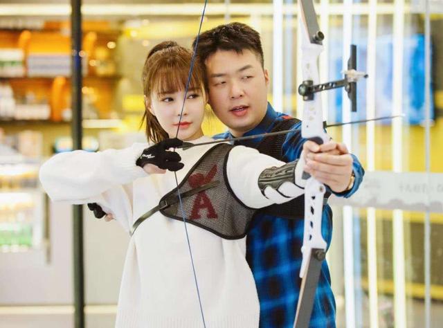 相识相恋8年，终于要结婚了，杜海涛却哭成了泪人