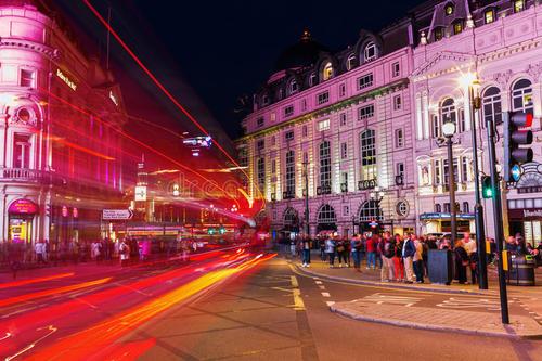 英国人眼中的中国有多安全？中国网友：在中国晚上千万别出门