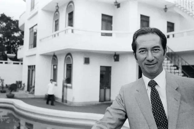 为何所有人都称赌王为“博士”？这背后有什么秘密？