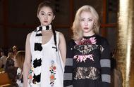 Guan Xiaotong shows week of body Milan fashionable dress to look beautiful, with 
