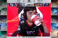 LOL：圣枪哥上单塔姆LNG集体刮痧，姿态：这种英雄真的适合他了