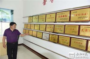 Wu Chuan of secretary of Party branch of village o