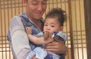 Chen Guanxi basks in photograph of close-up of daughter side face, greatly the eye grows eyelash, lo