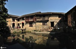 Hunan one unbeknown little village, with name of average human life, be called however 