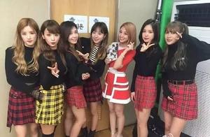 After the paper of Zheng bright younger sister of 