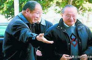 The middle school reads Yong Zheng's emperor, hat