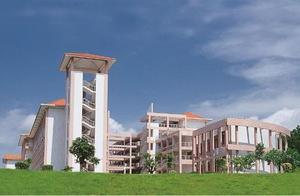 Universities of 10 old finance and economics are n