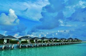 Maldives is the biggest island of degree of false 