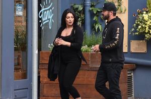 Male friend falls in love with gregarious name Yuan before Lady GaGa, she is more well-developed tha