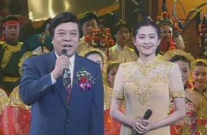 Ni Ping goes out to rely on a person to support sb with hand all right, facial figure vicissitudes o