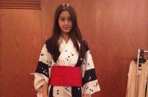 Baby kimono is old reflect exposure, beauty of Qing Chunke's person is easy